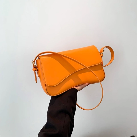 Bolso de Hombro para Mujer Moda Solapa de Onda Asimétrica Cuero PU Minimalista Bolso de Axila Cruzado Correa Ajustable