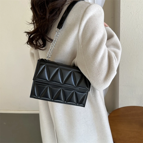 Bolso de Hombro Acolchado Triangular Geométrico de Cuero PU Cadena Crossbody Bolso Cuadrado Pequeño Diario Mujer Bolso
