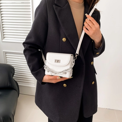 Women's Fashion PU Leather Small Square Crossbody Bag With Silver Chain Hardware Lock Litchi Texture Streetwear Shoulder Bag Handbag