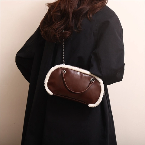 Borsa A Spalla Vintage In Pelle PU Da Donna Con Bordo In Lana D'agnello Sintetica Bianca Borsa A Tracolla