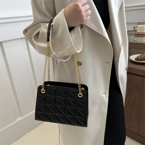 Women Quilted Rhombic Grid Shoulder Bag Fashion PU Leather Crossbody Bag With Gold Chain Strap Solid Color Small Square Bag