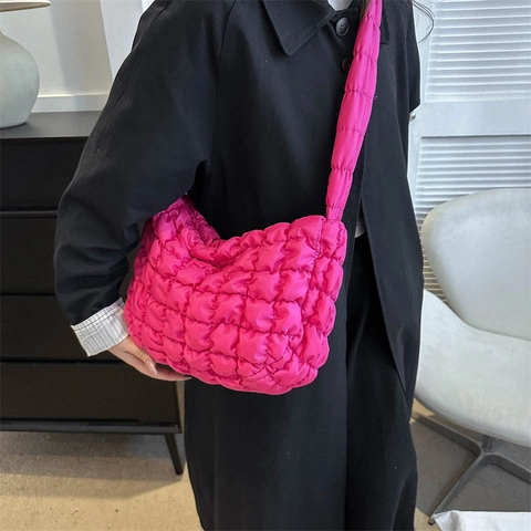 Gewatteerde Puffer Okseltas Voor Dames Lichtgewicht Gevoerde Nylon Wolk Schoudertas Grote Capaciteit Casual Chic Dumpling Tote