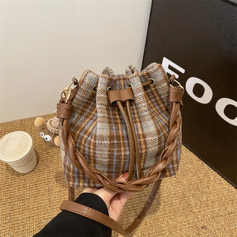 Vintage Britischer Stil Karierte Eimertasche Für Damen Retro Wolltextur PU Leder Besatz Handtasche Mit Verstellbarem Riemen