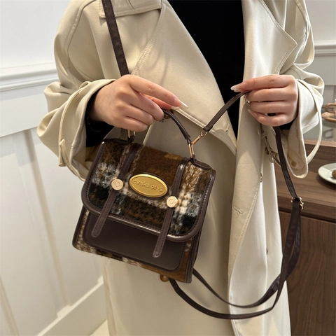 Vintage Plaid Tweed Small Backpack For Women British Style PU Leather Patchwork Handbag Casual Shoulder Bag Metal Plate