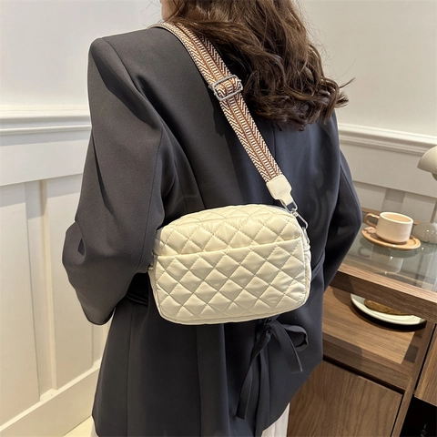 Women Quilted Diamond Small Square Bag Wide Patterned Strap PU Leather Shoulder Crossbody Bag Elegant Versatile Handbag