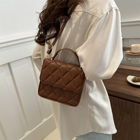 Women Quilted Crossbody Bag PU Leather Top Handle Small Square Handbag Retro Elegant Fashion Daily Accessory