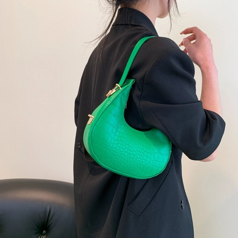 Women's Fashion Crocodile Pattern Underarm Bag PU Leather Crescent Shape Minimalist Shoulder Bag For Daily Party Use