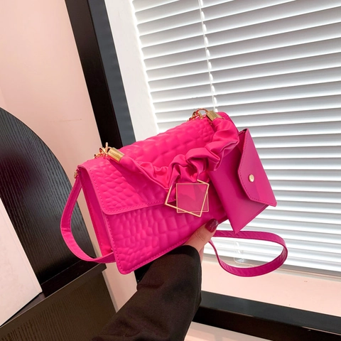 Embossed Crocodile Pattern PU Leather Shoulder Bag With Scrunchie Handle Square Metal Buckle Mini Pouch For Women