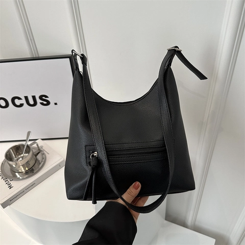 Women Large Hobo Bag Lychee Pattern PU Leather Shoulder Bag With Front Zipper Tassel Daily Commute Fashion Underarm Bag
