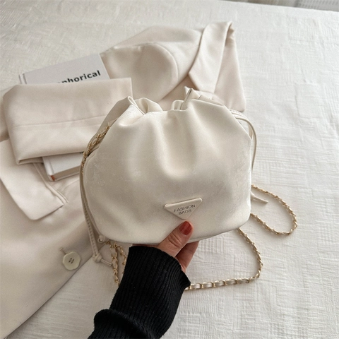 Women Drawstring Bucket Bag Fashion Small Handbag With Metal Chain Strap And Triangle Decoration