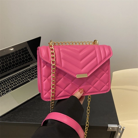 Damen Gesteppte Schultertasche PU Leder Umhängetasche Mit Goldener Kette Rautenmuster V-Naht Kleine Quadratische Modetasche
