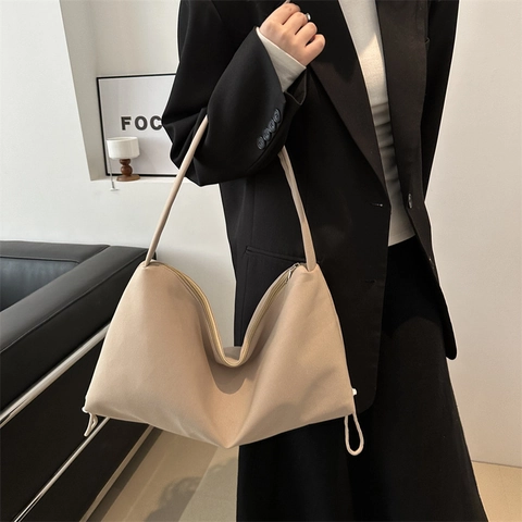 Grand Sac À Épaule Hobo Minimaliste Femmes Tissu Doux Cordon Sac Sous Les Aisselles Style Coréen Voyage Quotidien
