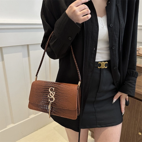 Bolso De Hombro Para Mujer Cuero PU Patrón Cocodrilo Logo Metal Dorado Borla Chic Moderno Elegante Bolso Cuadrado