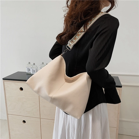Women Urban Casual PU Leather Underarm Bag Geometric Jacquard Wide Strap Hobo Shoulder Bag Contrast Stitching Litchi Texture Large Capacity Crossbody Bag Casual Daily Satchel Handbag Tote