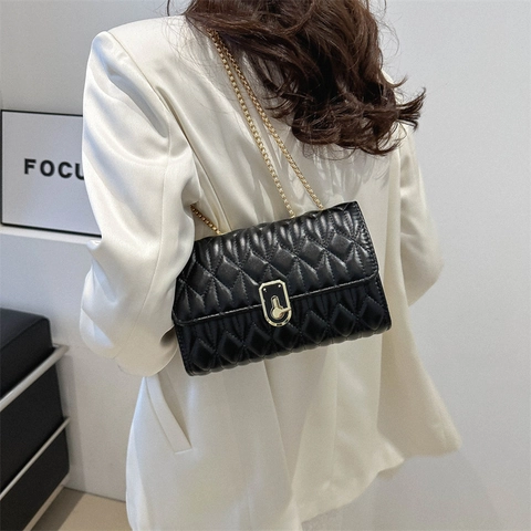 Bolso cuadrado pequeño acolchado con rombos de color sólido para mujer Bolso de hombro con cadena de cuero PU de moda con cierre metálico Bolso bandolera
