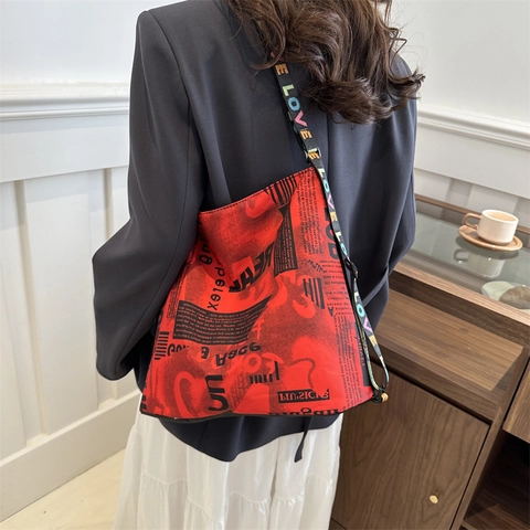 Women's Newspaper Print Nylon Tote Bag Large Capacity Shoulder Bag With Colorful Letter Strap Casual Streetwear Handbag