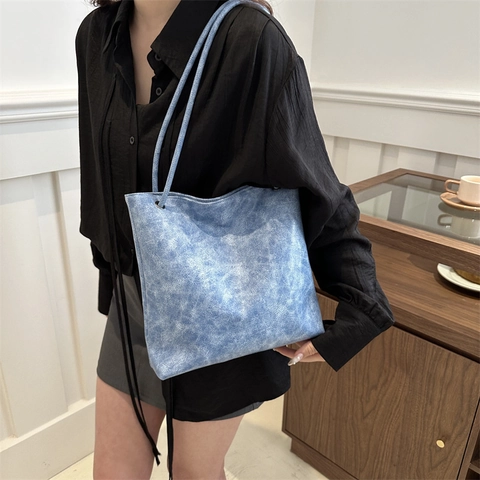 Bolso Tote Minimalista de Cuero PU para Mujer de Gran Capacidad Bolso de Hombro Con Ojetes Metálicos Elegante Casual