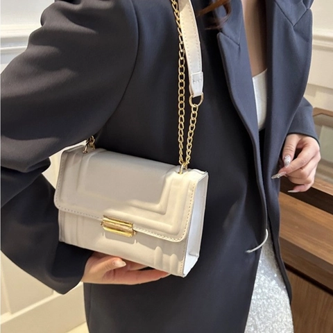Small Square Crossbody Bag PU Leather Geometric Embossed Chain Shoulder Strap Solid Color Fashion Elegant For Women