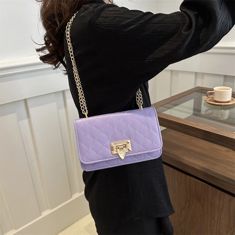 Gesteppte PU Leder Kleine Quadratische Tasche Für Damen Elegante Goldene Kettenschulterriemen Umhängetasche Modisch Chic