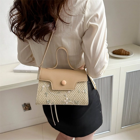 Borsa a Spalla Donna Con Ricamo Floreale In Paglia Intrecciata E Pelle PU Piccola Borsa Quadrata Con Tracolla Regolabile