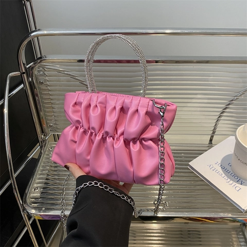 Sac à Épaule Plissé en Cuir PU pour Femmes Avec Poignée en Strass Chaîne en Métal Sac Bandoulière Nuage Seau Cadeau de Fête