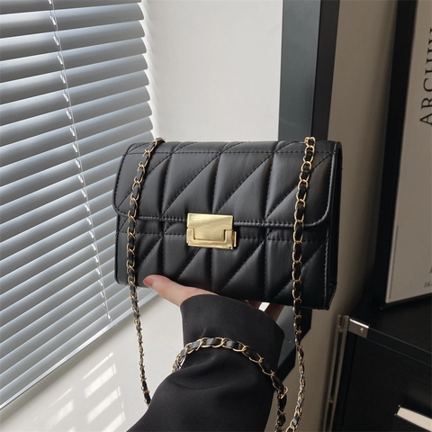 Women's Quilted PU Leather Crossbody Bag Small Square Shoulder Bag With Gold Chain And Lock For Daily Commute