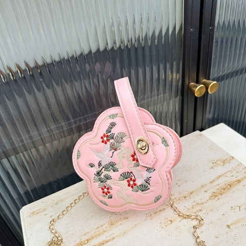 Kids Girl Embroidered Flower Shape Shoulder Bag Chinese Style Crane Plum Blossom PU Leather Handbag With Chain Strap