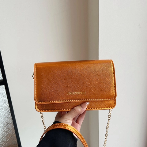 Small Square Crossbody Bag Saffiano PU Leather Gold Chain Strap Metallic Shoulder Bag For Women Chic Daily Accessory