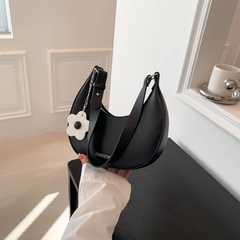 Women Minimalist PU Leather Underarm Bag Crescent Moon Shape Hobo Bag With Flower Pendant Solid Color Niche Design Shoulder Bag