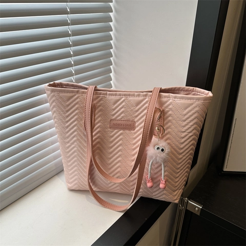 Large Capacity Tote Bag Women PU Leather V-Quilted Shoulder Bag Casual Commuter Handbag With Plush Monster Charm