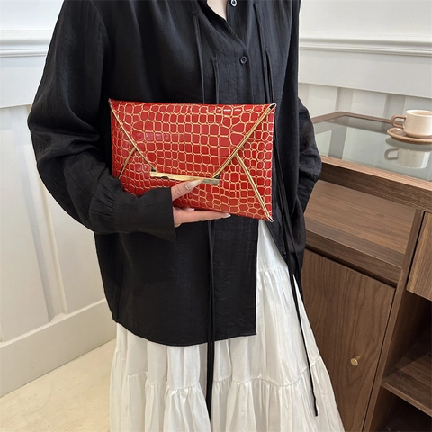 Cartera De Sobre Para Mujer Patrón De Cocodrilo Cuero PU Elegante Bolso De Noche Borde Metálico Dorado Brillante Retro Color Sólido