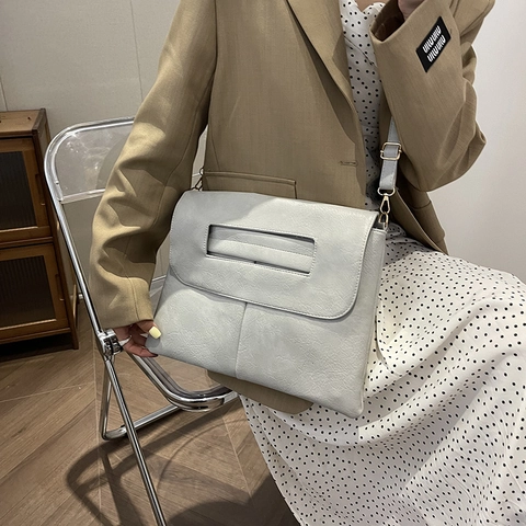 Women Large Capacity PU Leather Shoulder Bag Solid Color Simple Envelope Handbag Crossbody Commuter Chic