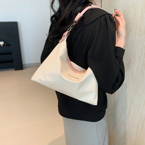 Borsa Hobo Da Donna In Pelle PU Stampa Lettere Moda Colore A Contrasto Tracolla Regolabile Pendolarismo Quotidiano