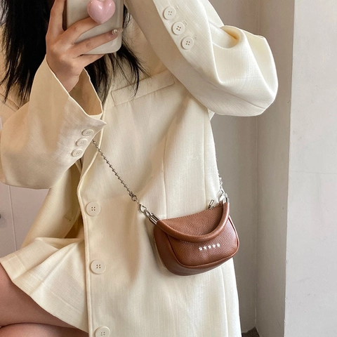 Women PU Leather Star Rivets Mini Shoulder Bag Lychee Pattern Half Moon Crossbody Bag With Ball Chain Underarm Handbag