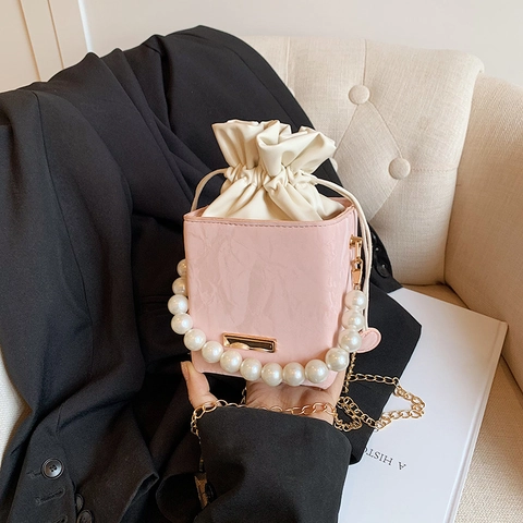 Vintage Artificial Pearl Handle Mini Bucket Bag For Women PU Leather Drawstring Crossbody Bag Fashion Metal Chain Box Shoulder Bag Purse