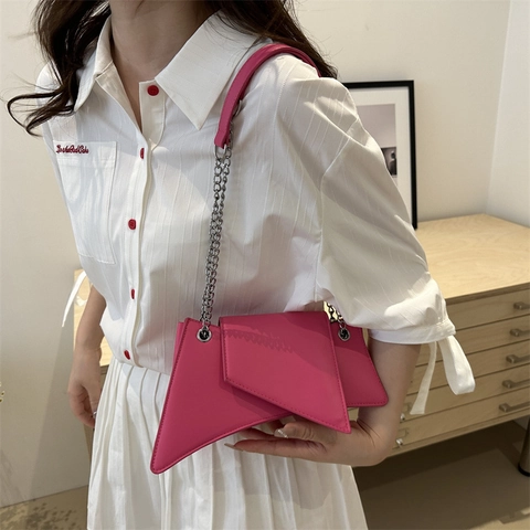 Women Asymmetric Geometric PU Leather Shoulder Bag Modern Chain Underarm Bag Versatile Small Square Bag Daily Party