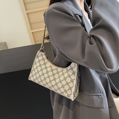 Bolso de Axila de Cuero PU con Estampado de Monograma de Trébol Vintage para Mujer Bolso Hobo Retro Casual