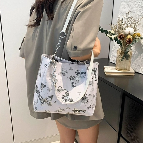 Bolso Tote de Cuero PU Con Estampado de Mariposas Para Mujer Bolso de Hombro de Gran Capacidad Con Cadena de Metal Para Escuela De Viaje Diario