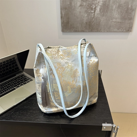 Sac à Bandoulière Jacquard Satin Nouveau Style Chinois Motif Architecture Vintage Sac Fourre-tout Grande Capacité Gland Femmes