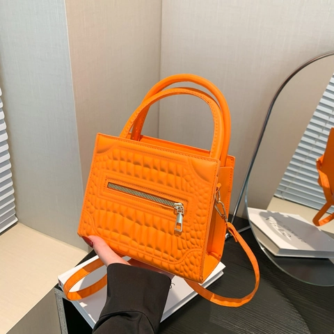 Crocodile Pattern PU Leather Handbag Women Korean Style Crossbody Bag With Double Handles And Front Zipper Pocket