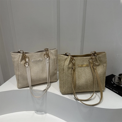 Fashion Summer Straw Woven Tote Bag For Women Beach Shoulder Handbag Large Capacity Casual Minimalist Chain Strap Bag