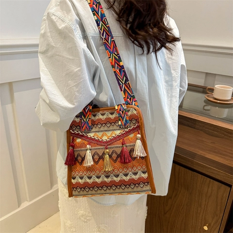Borsa A Tracolla Intrecciata Bohémien Motivo Geometrico Etnico Decorazione Con Nappe Tracolla Larga Borsa Donna