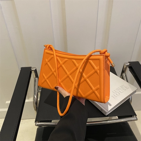 Bolso Soberaco Acolchado para Mujer Cuero PU Minimalista Color Sólido Bolso de Hombro para Uso Diario Elegante Bolso Baguette
