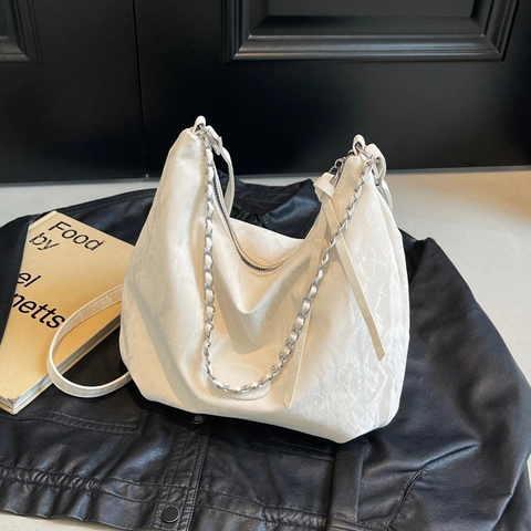 Borsa Hobo in Pelle PU Pieghettata da Donna di Grande Capacità Borsa a Tracolla con Catena in Argento Borsa Tote Pendolare Minimalista