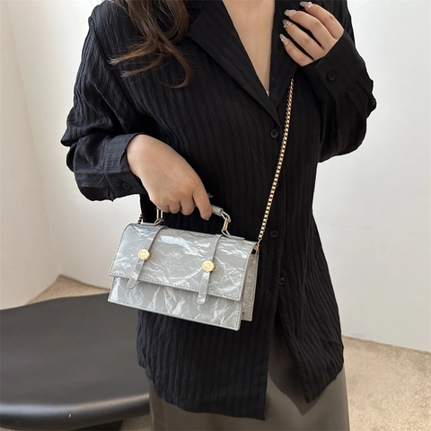 Women Fashion PU Leather Small Square Bag With Gold Chain Shoulder Strap Wrinkled Texture Handbag For Daily Commuting