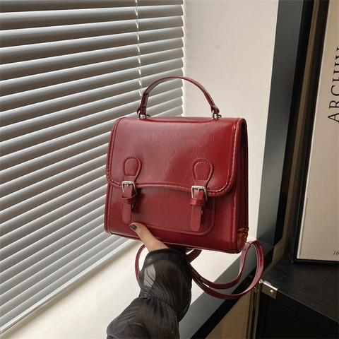 Sac à Dos en Cuir PU pour Femmes Style Vintage Britannique Grande Capacité Sac d'École de Mode Double Boucle Usage Quotidien