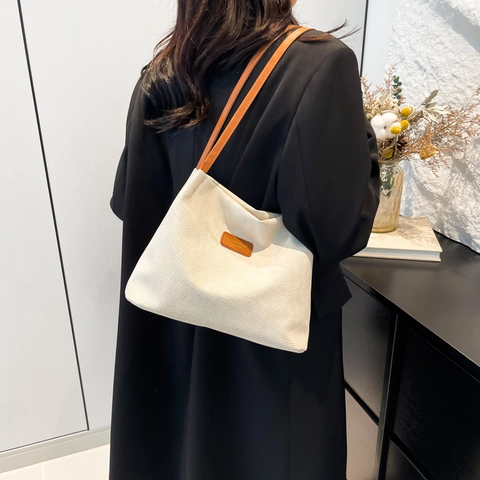 Damen Minimalistische Tote Bag Texturierte Gewebte Umhängetasche Große Kapazität Handtasche Vielseitige Pendler Mode Handtasche