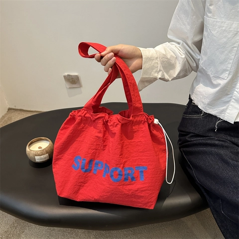 Borsa Tote in Nylon Giapponese da Donna Borsa a Tracolla Capiente Stampa Lettere Chiusura a Coulisse Borsa Casual Scuola