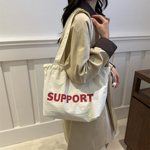 Borsa Tote in Nylon Giapponese da Donna Borsa a Tracolla Capiente Stampa Lettere Chiusura a Coulisse Borsa Casual Scuola