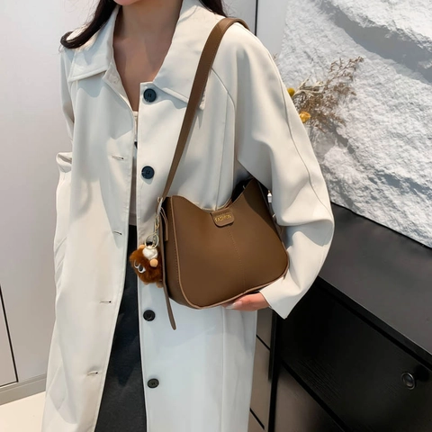 Fashion Women PU Leather Bucket Bag Minimalist Shoulder Bag Solid Color Casual Crossbody Bag With Adjustable Strap Commute Bag